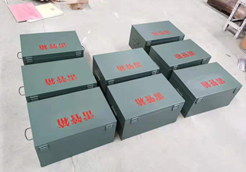 福绵炸药箱和雷管箱一般是怎么存放的？